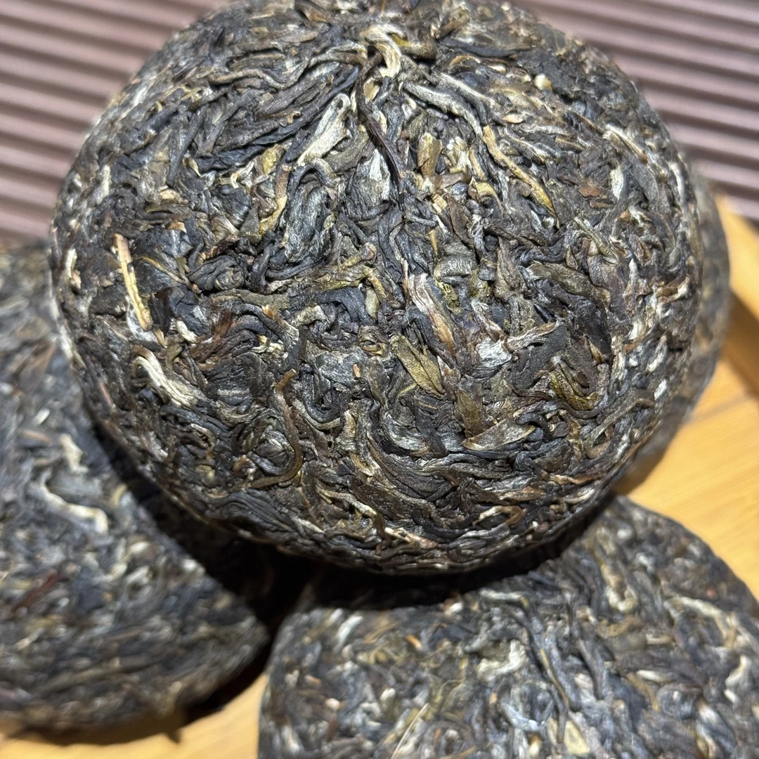 2019年易武龙团生茶250g
