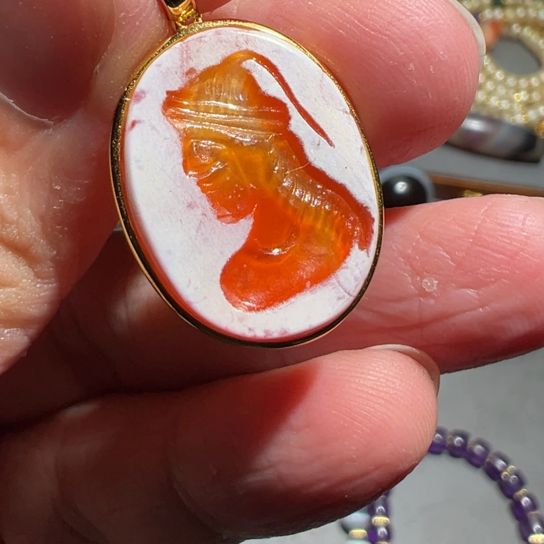 玛瑙/玉髓银S925镀金镶嵌颈饰