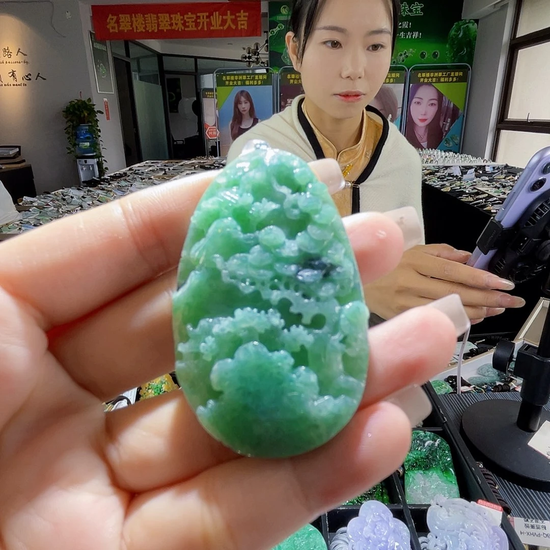 颈饰未镶嵌翡翠一