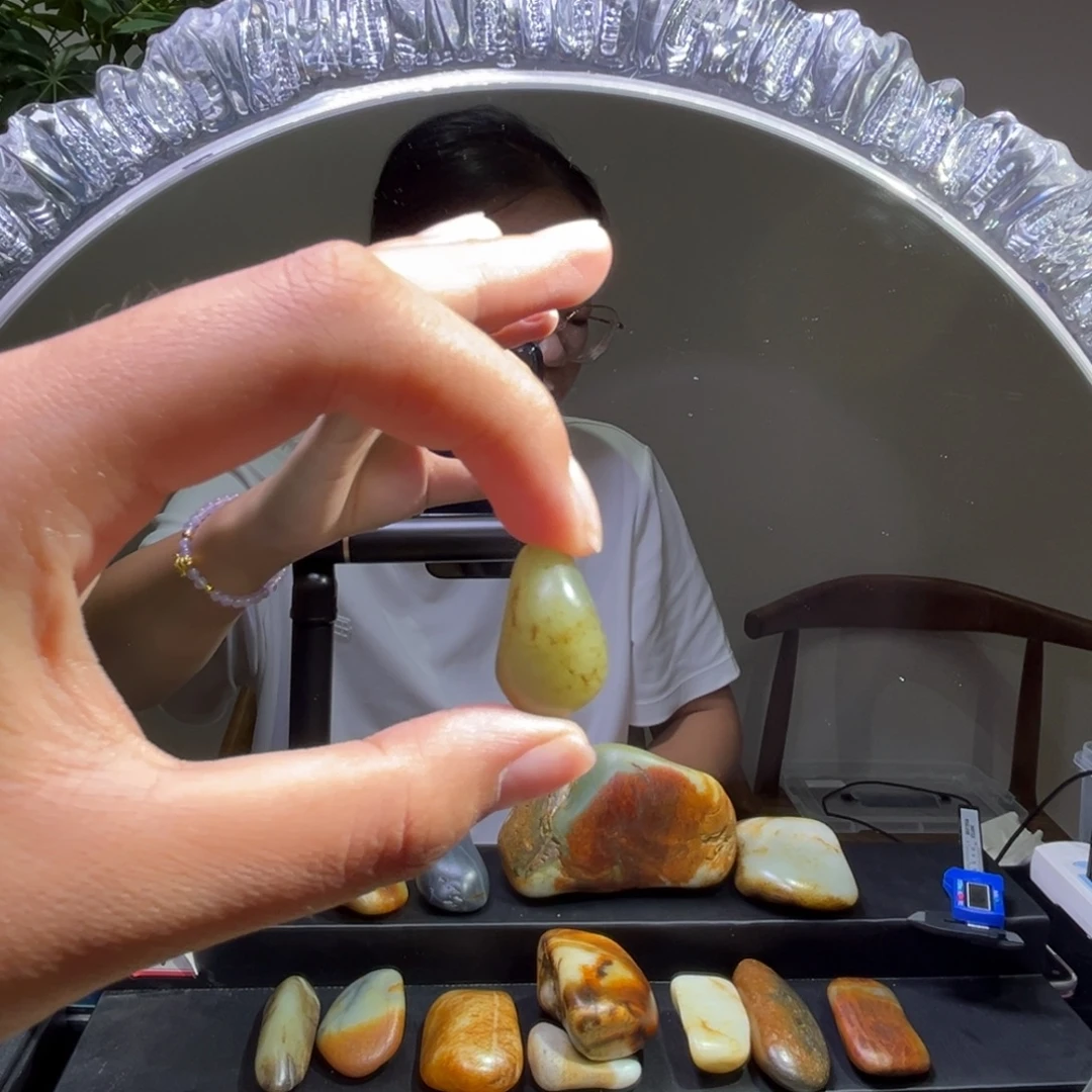 未镶嵌和田玉挂件8