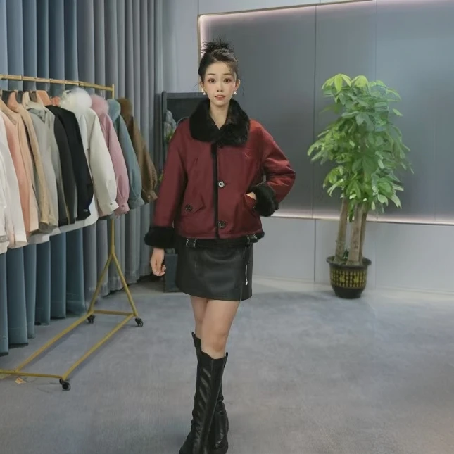 新款两面穿 2025年秋冬季高档海宁女装 加厚保暖 时尚外套
