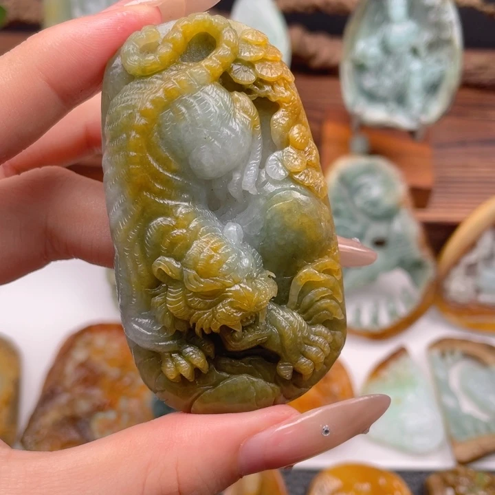 定制翡翠未镶嵌翡翠