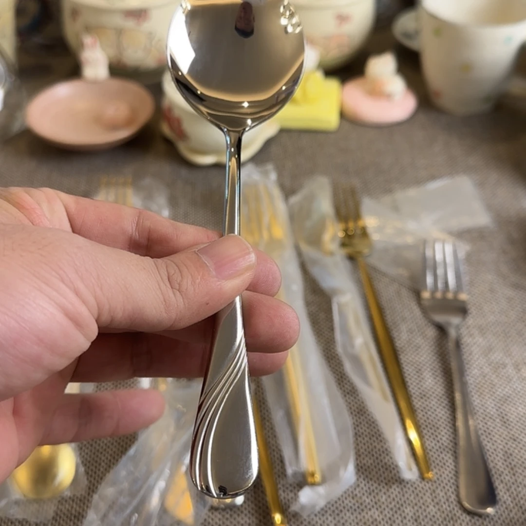 茶盏哈哈哈哈哈哈哈