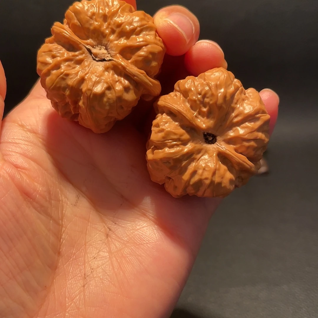 王***驰文玩核桃把件文玩核桃