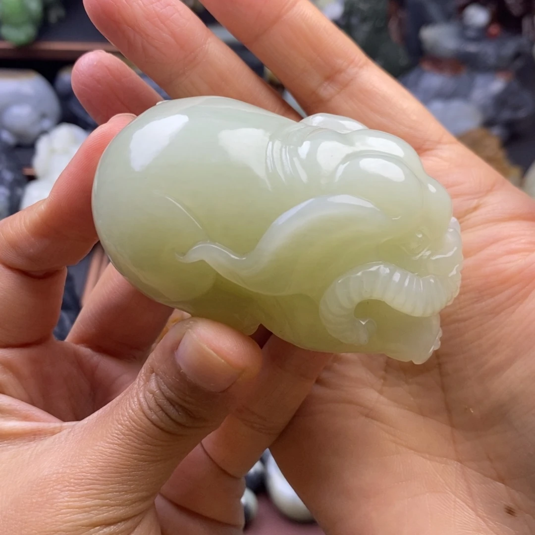 和田玉未镶嵌挂件