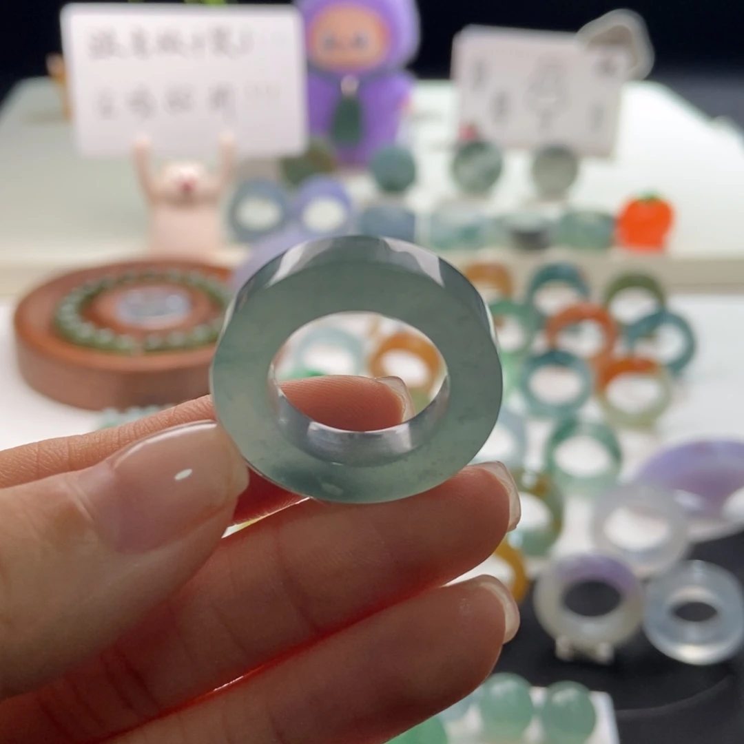 未镶嵌定制翡翠冰胶蓝