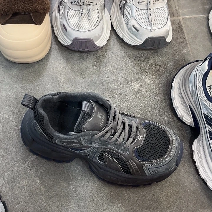 杨***文板鞋553-90180灰蓝37码老爹鞋