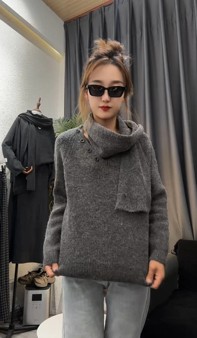 毛衣两件套  毛衣+围巾