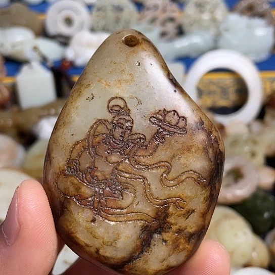 和田玉未镶嵌挂件