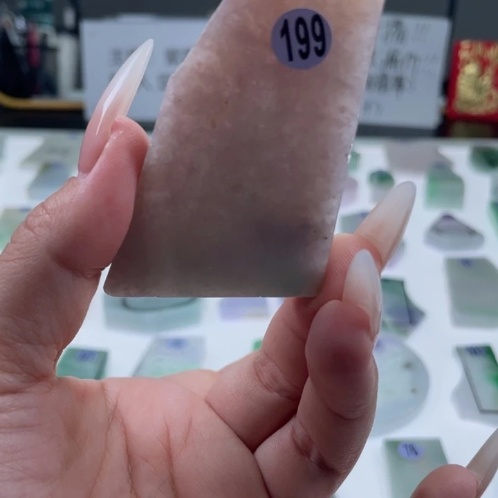 定制翡翠未镶嵌翡翠挂件定制