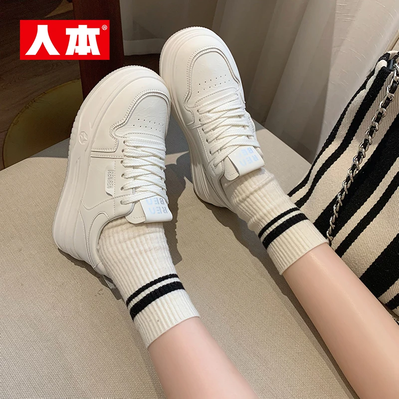 人本奶油厚底小白鞋女款春季新款小众时尚百搭学生减龄面包鞋