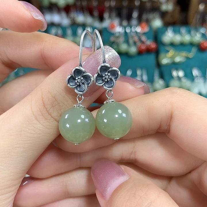 和田玉银S925镶嵌耳饰卡12左右