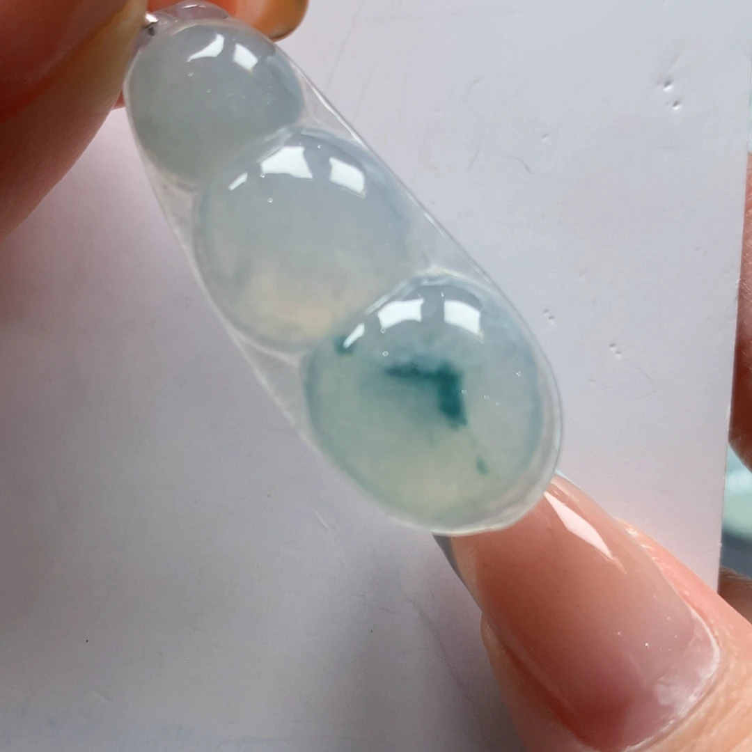 翡翠未镶嵌颈饰吊坠