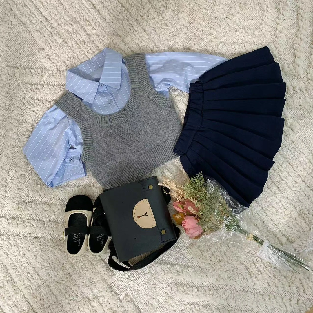 女童套装韩版女宝宝春季针织马甲背心蓝色条纹衬衫百褶裙三件套装