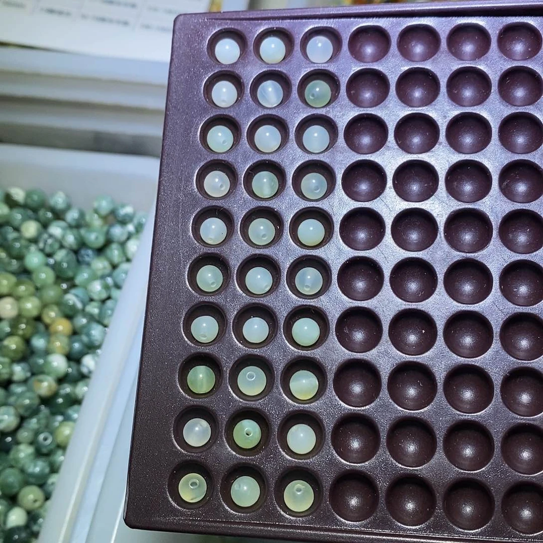 【闪购商品】蛇纹石玉其他未镶嵌挥***笑28