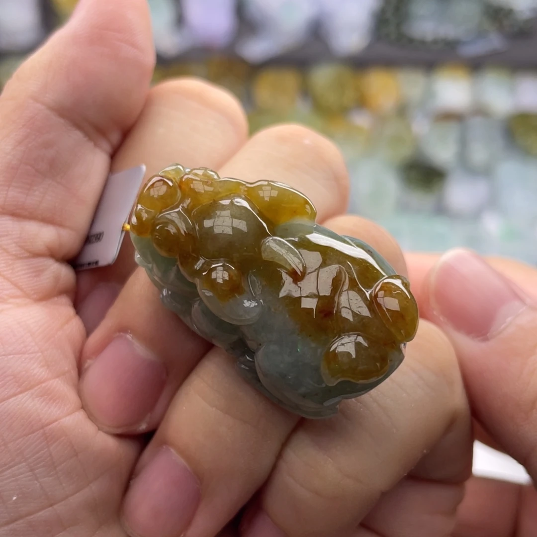 颈饰未镶嵌翡翠貔貅32