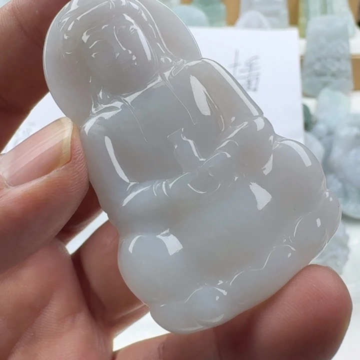 翡翠未镶嵌颈饰天然缅甸A货翡翠