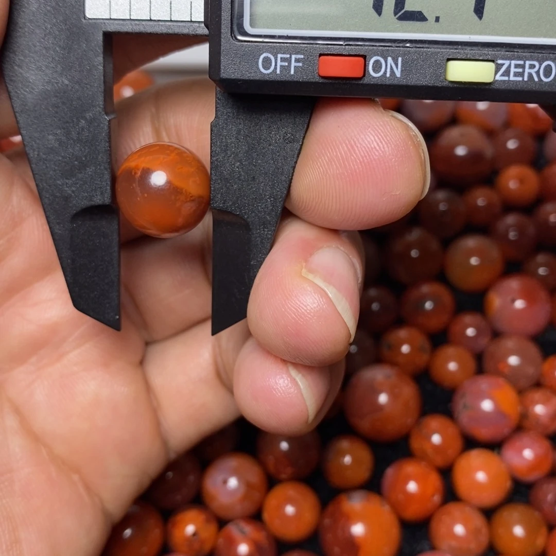 未镶嵌199号圆珠1个南红玛瑙