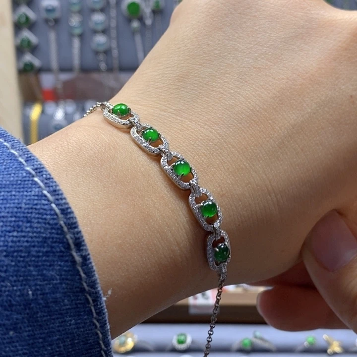 翡翠颈饰银S925镶嵌翡翠A货