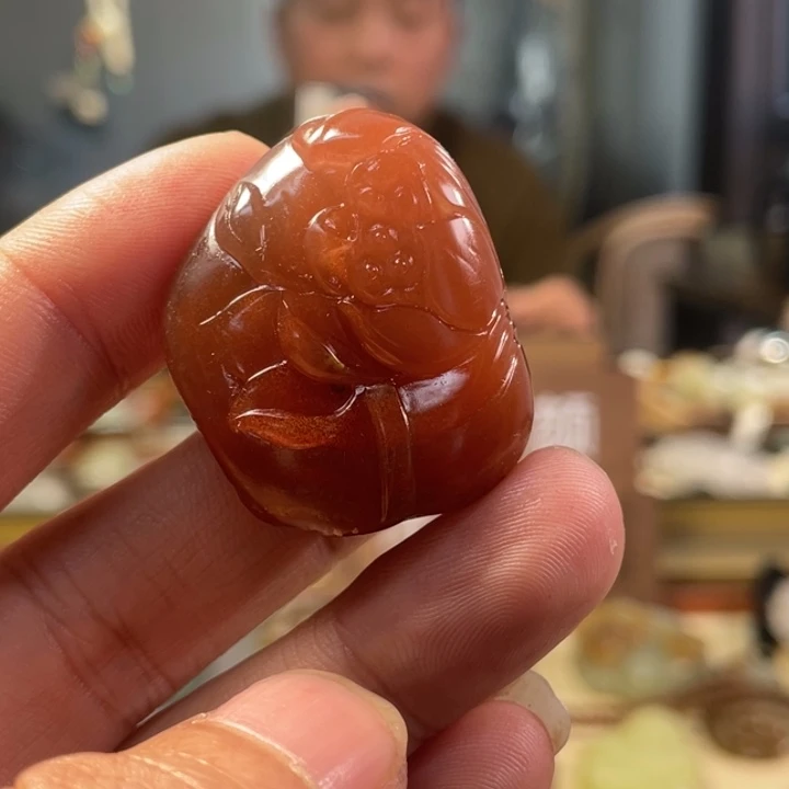 颈饰未镶嵌南红玛瑙