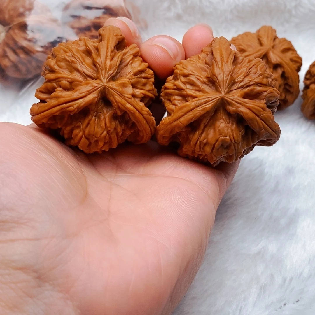 海***鸥文玩核桃吊坠三棱