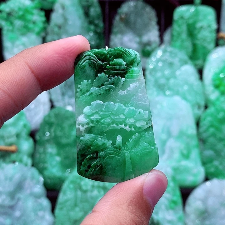 翡翠未镶嵌吊坠(不含链)