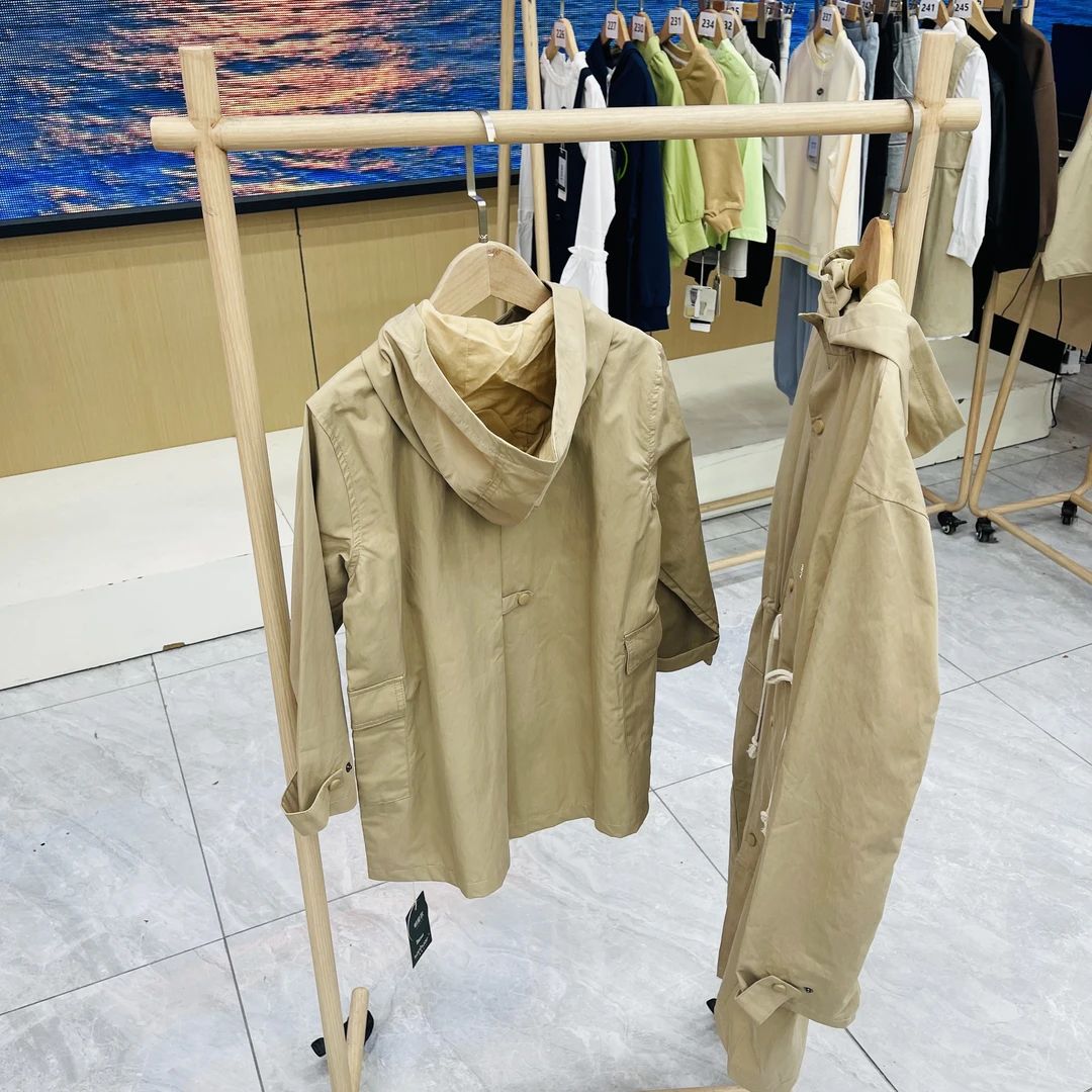 【森虎儿】中童风衣2111060157