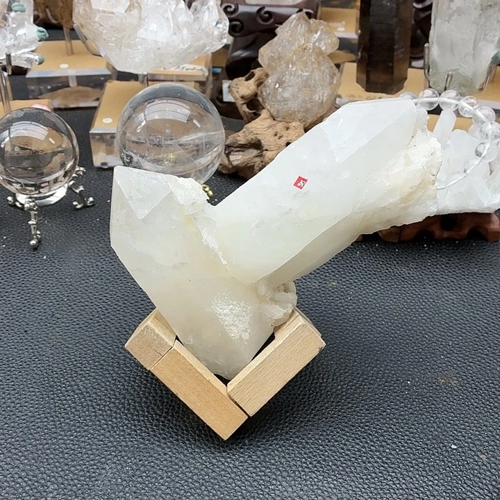 未镶嵌水晶珠宝半成品小杜
