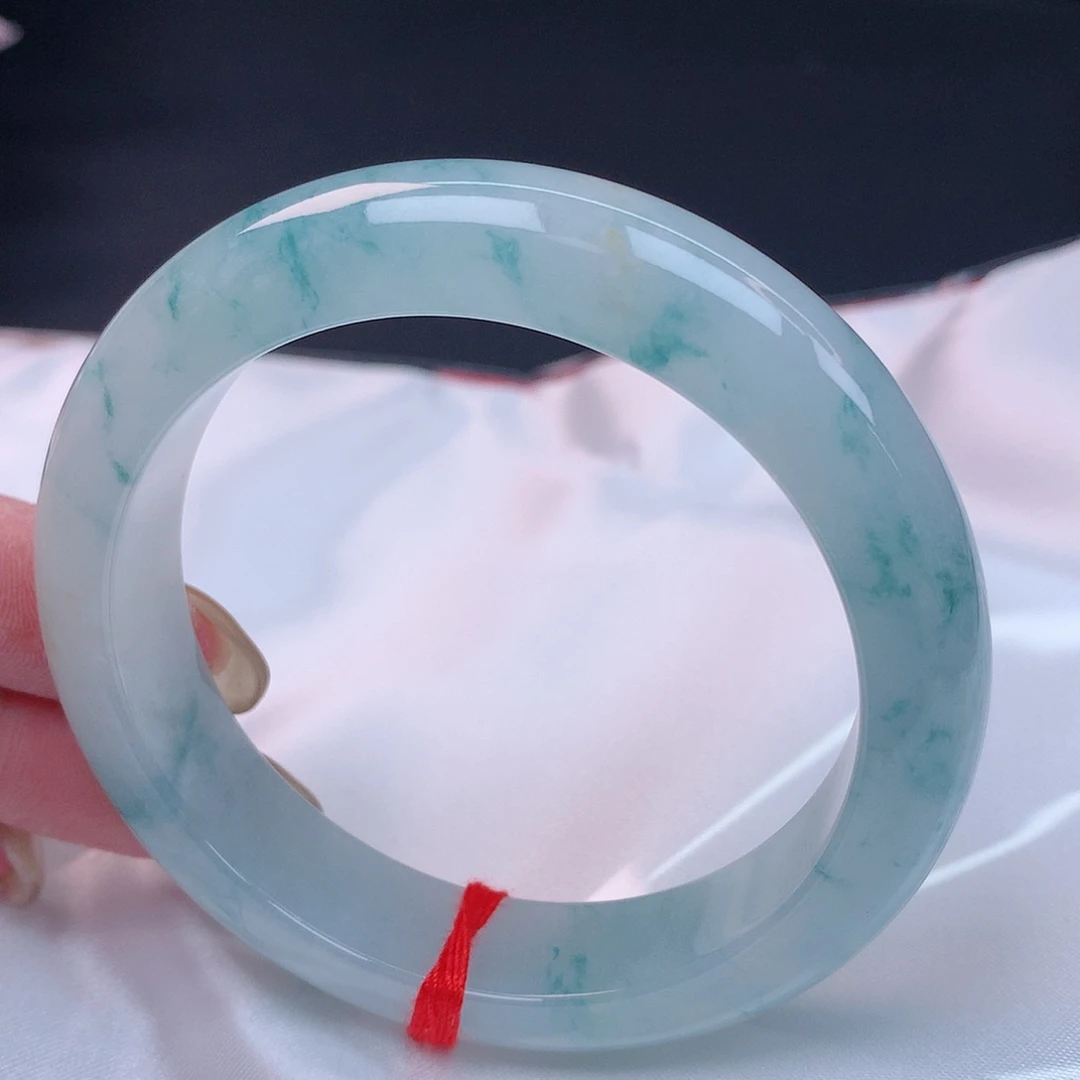 【闪购商品】未镶嵌手镯翡翠56