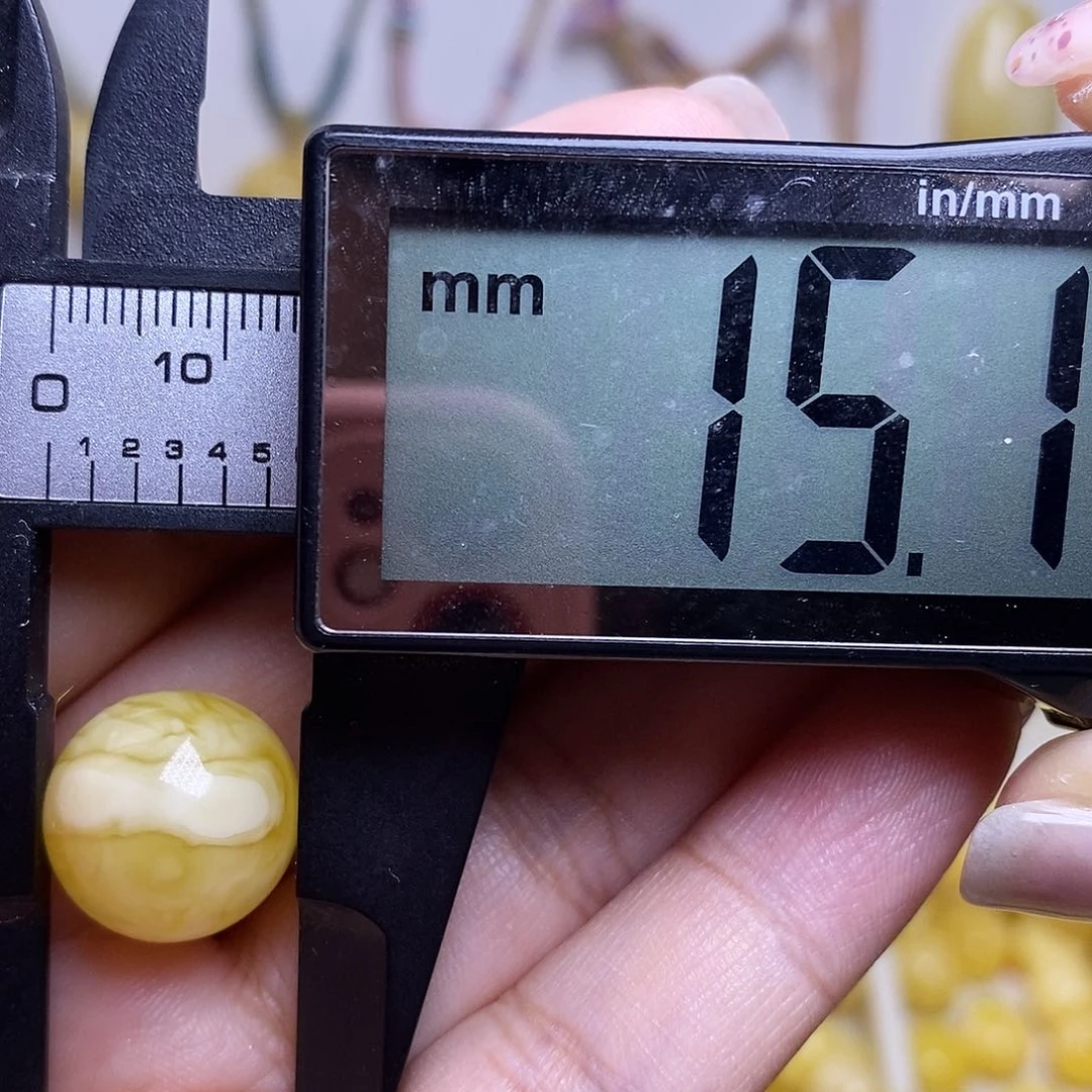 裸石琥珀未镶嵌蜜蜡圆珠