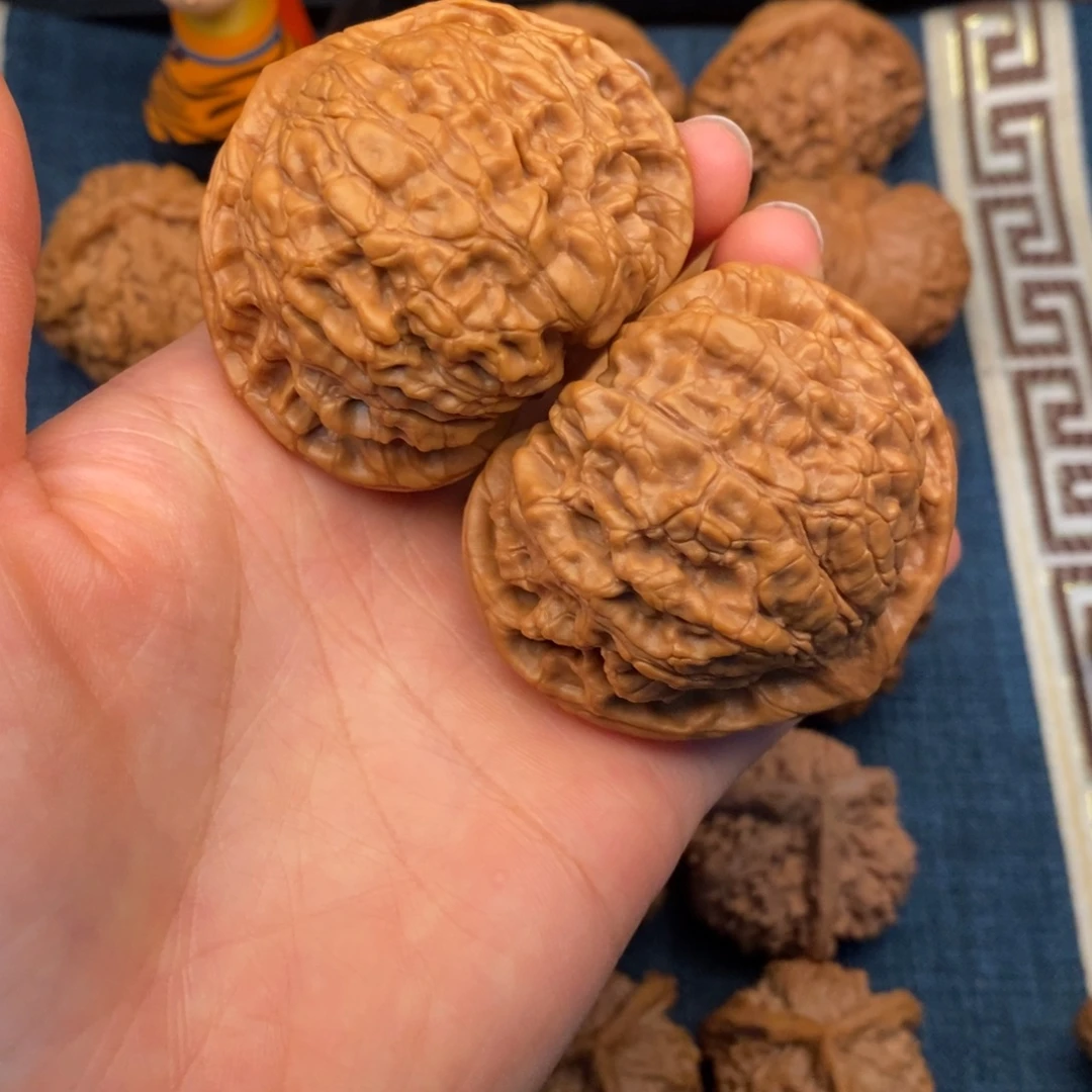 和***同把件文玩核桃53全品官帽