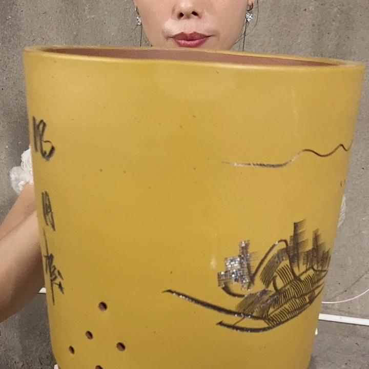 紫砂花盆21笔筒黄21笔筒