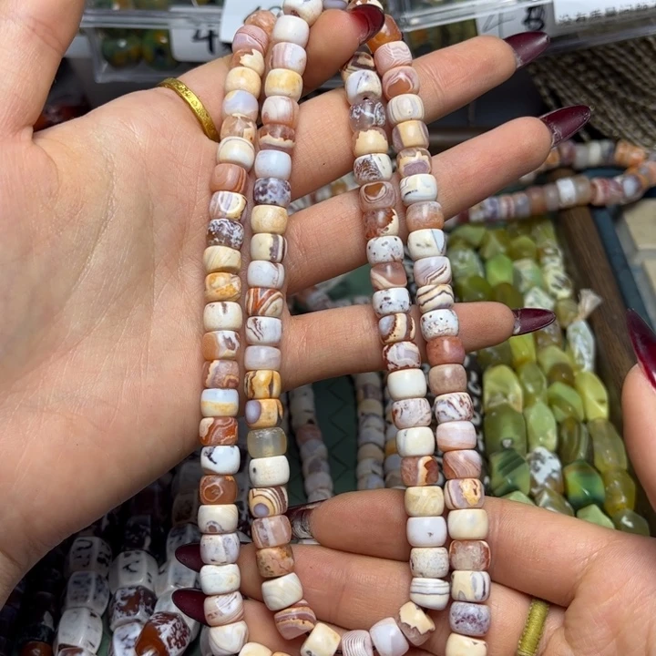 玻璃颈饰4577 玛.瑙 一条