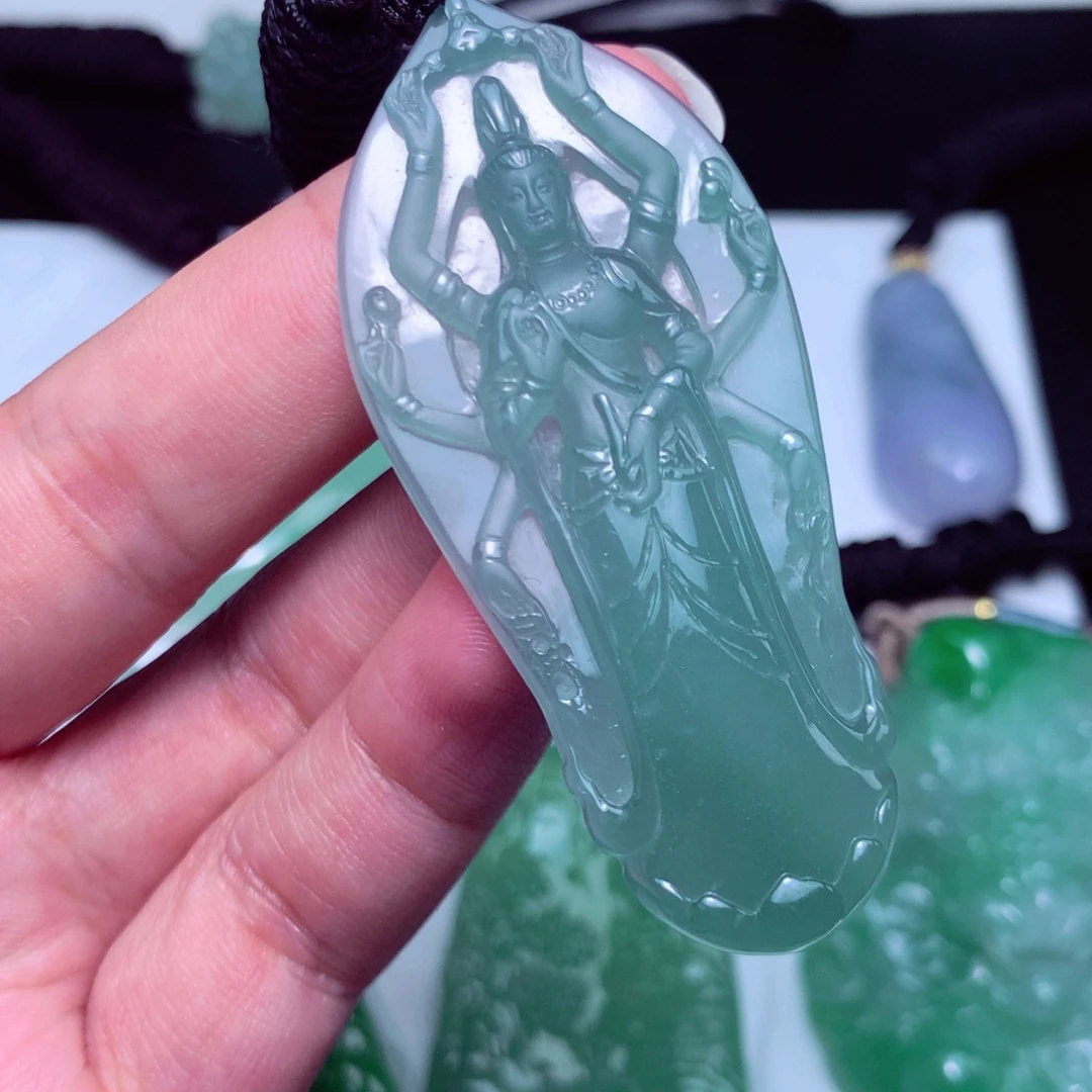 翡翠未镶嵌颈饰天然a货翡翠