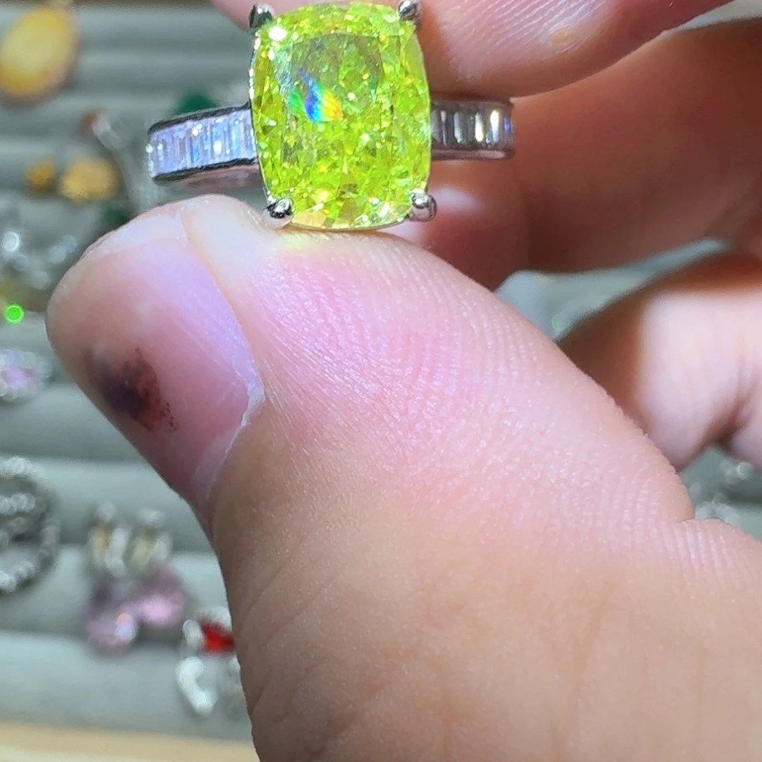 托帕石戒指银S925镶嵌