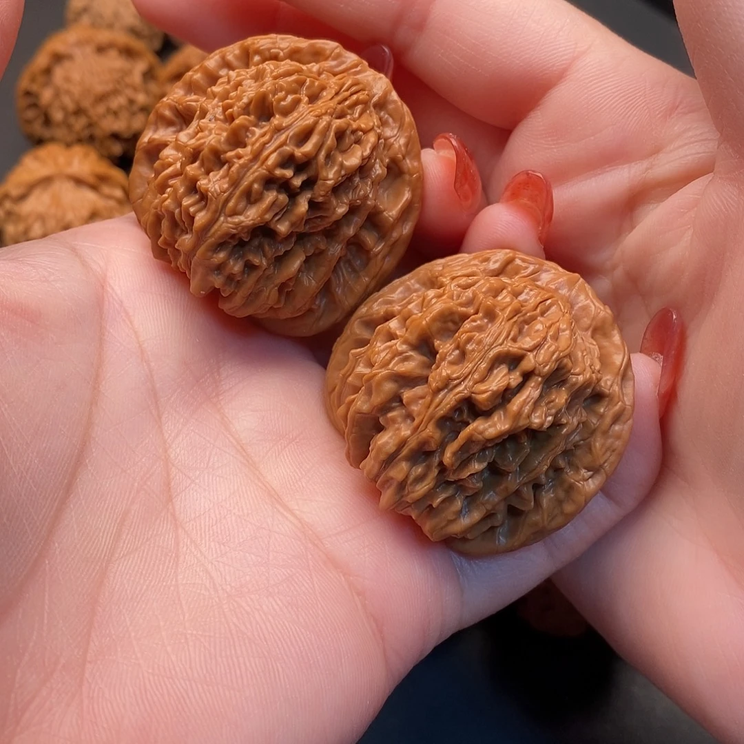 米***器把件桃核四座楼放漏一对