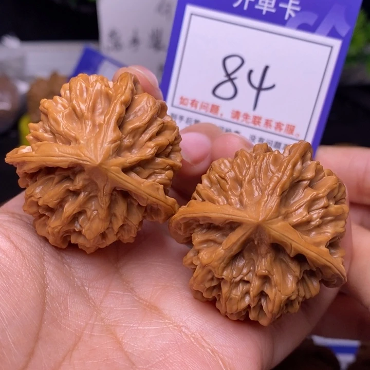 文玩核桃把件43三棱84