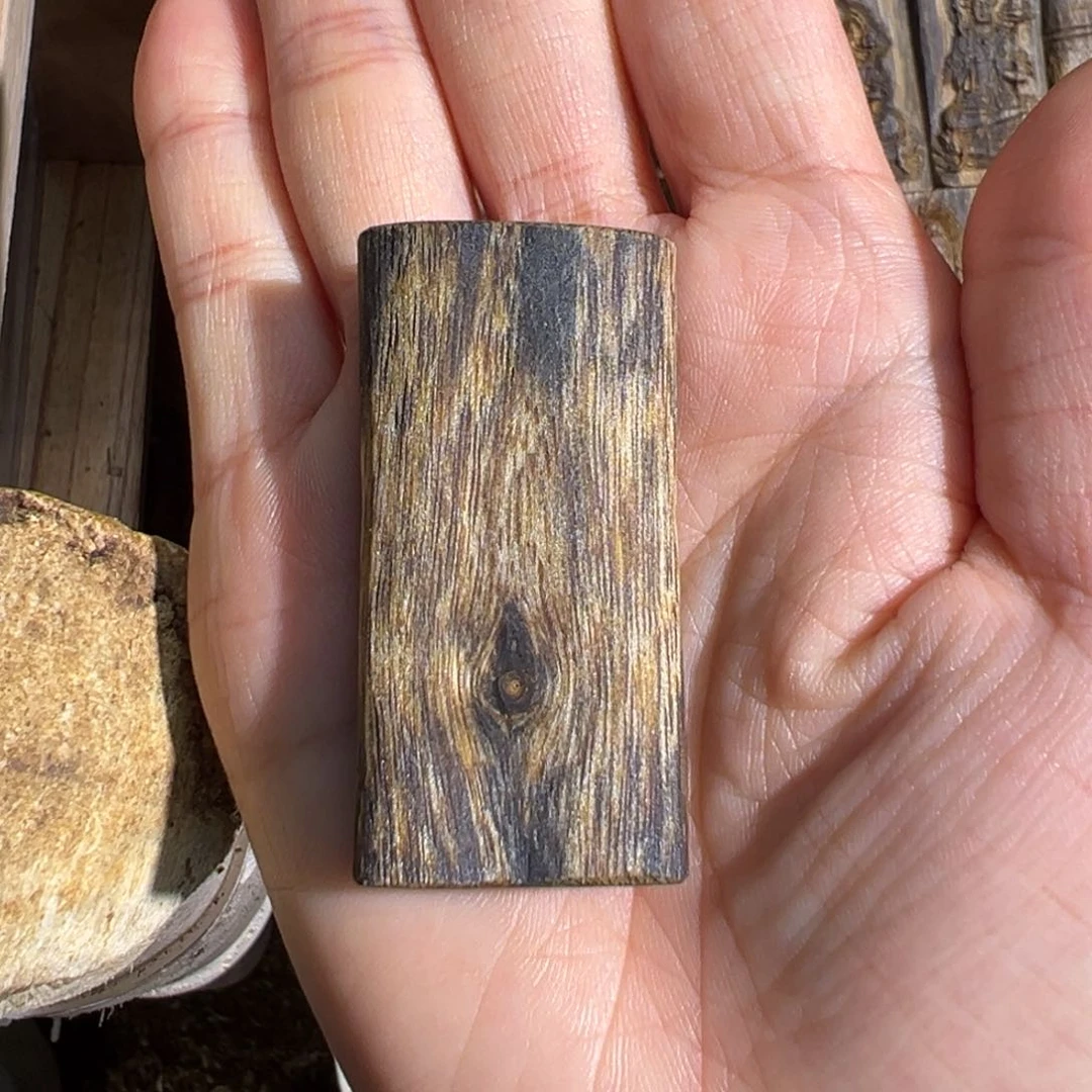 沉香吊坠白棋楠吊坠8克