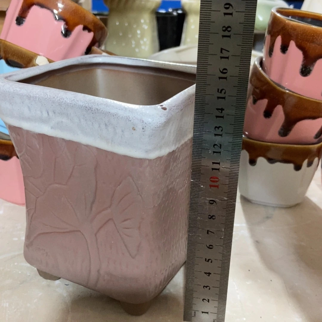 红陶瑕疵高温陶瓷花盆