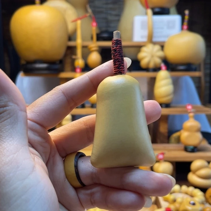 龙***主天然葫芦自然生长