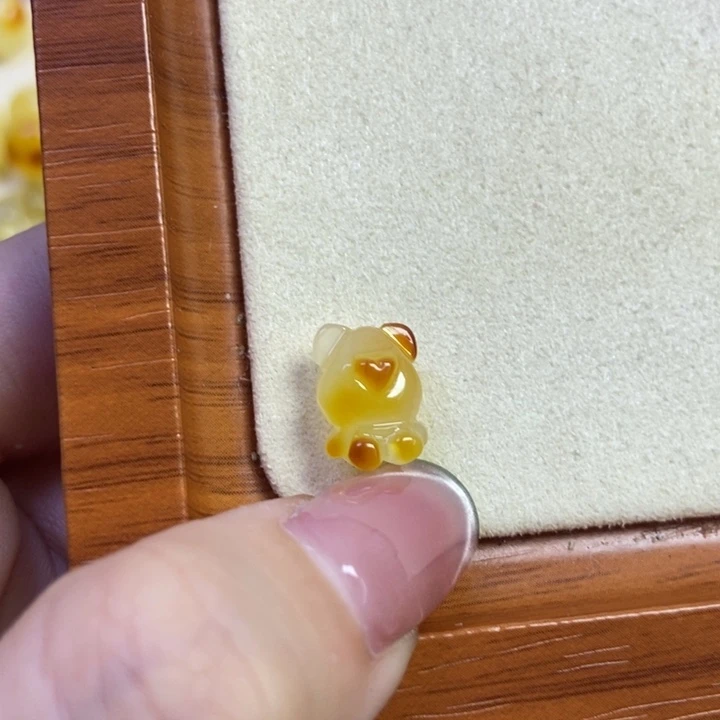 琥珀未镶嵌珠宝奇石小熊全品