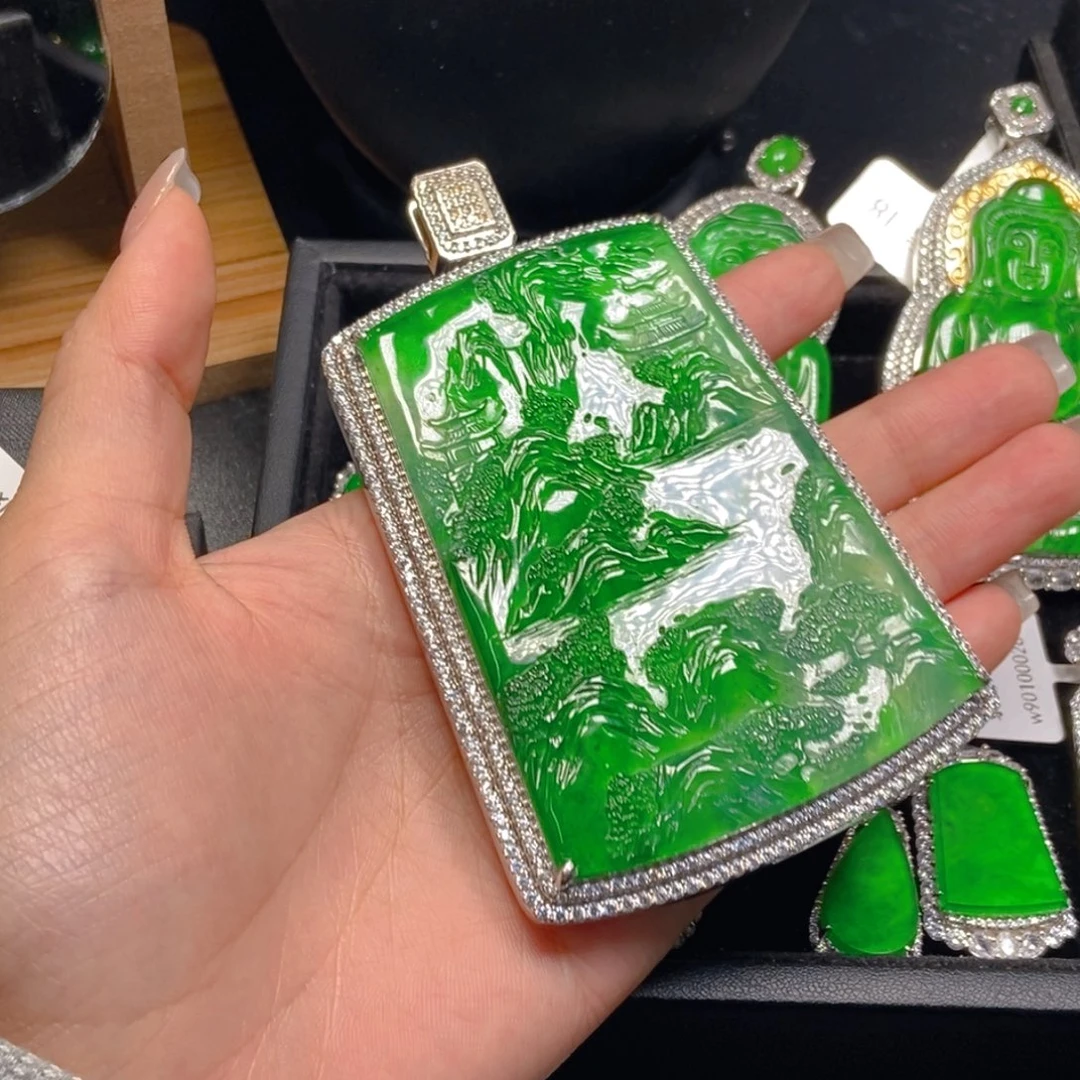 翡翠未镶嵌吊坠(不含链)