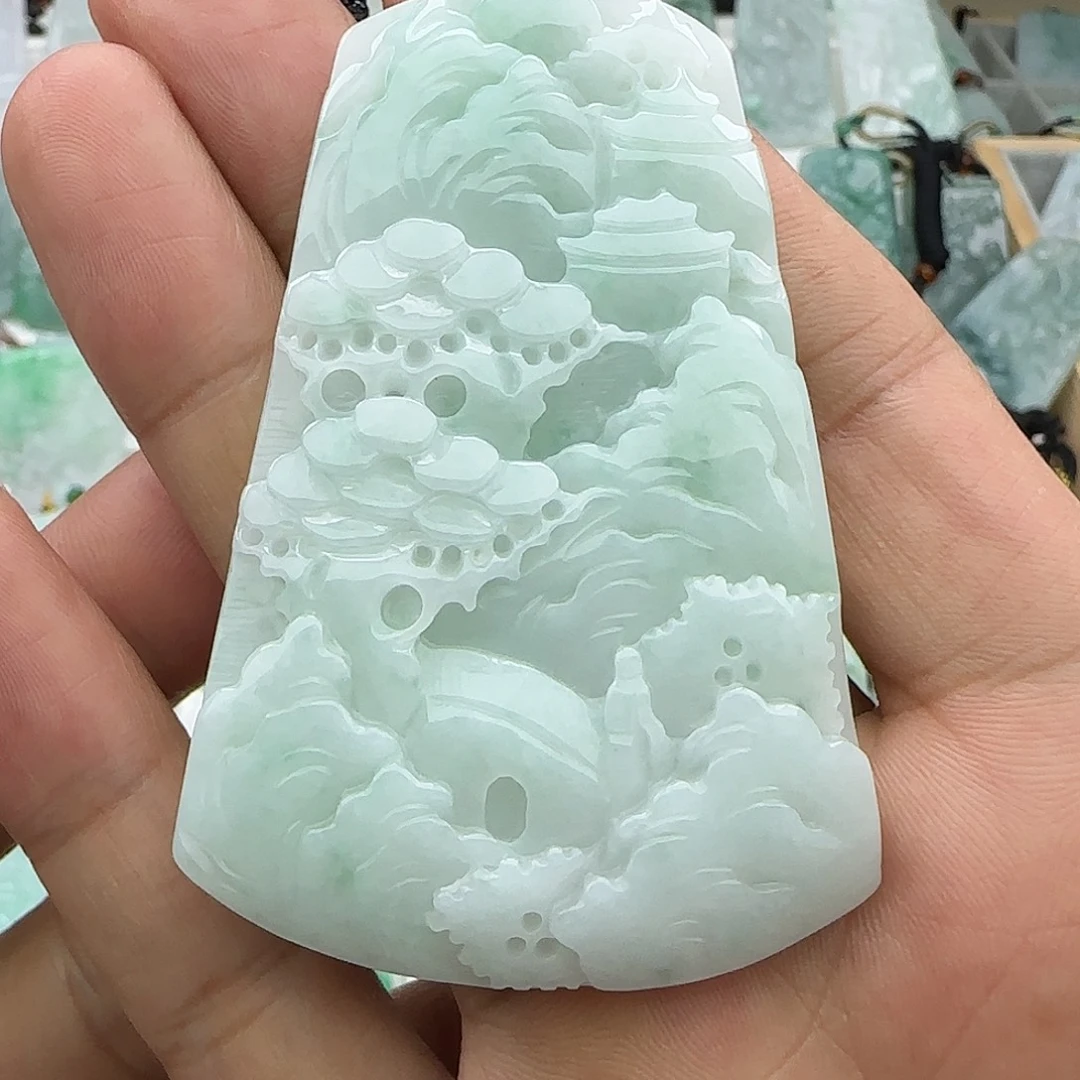 翡翠未镶嵌颈饰翡翠