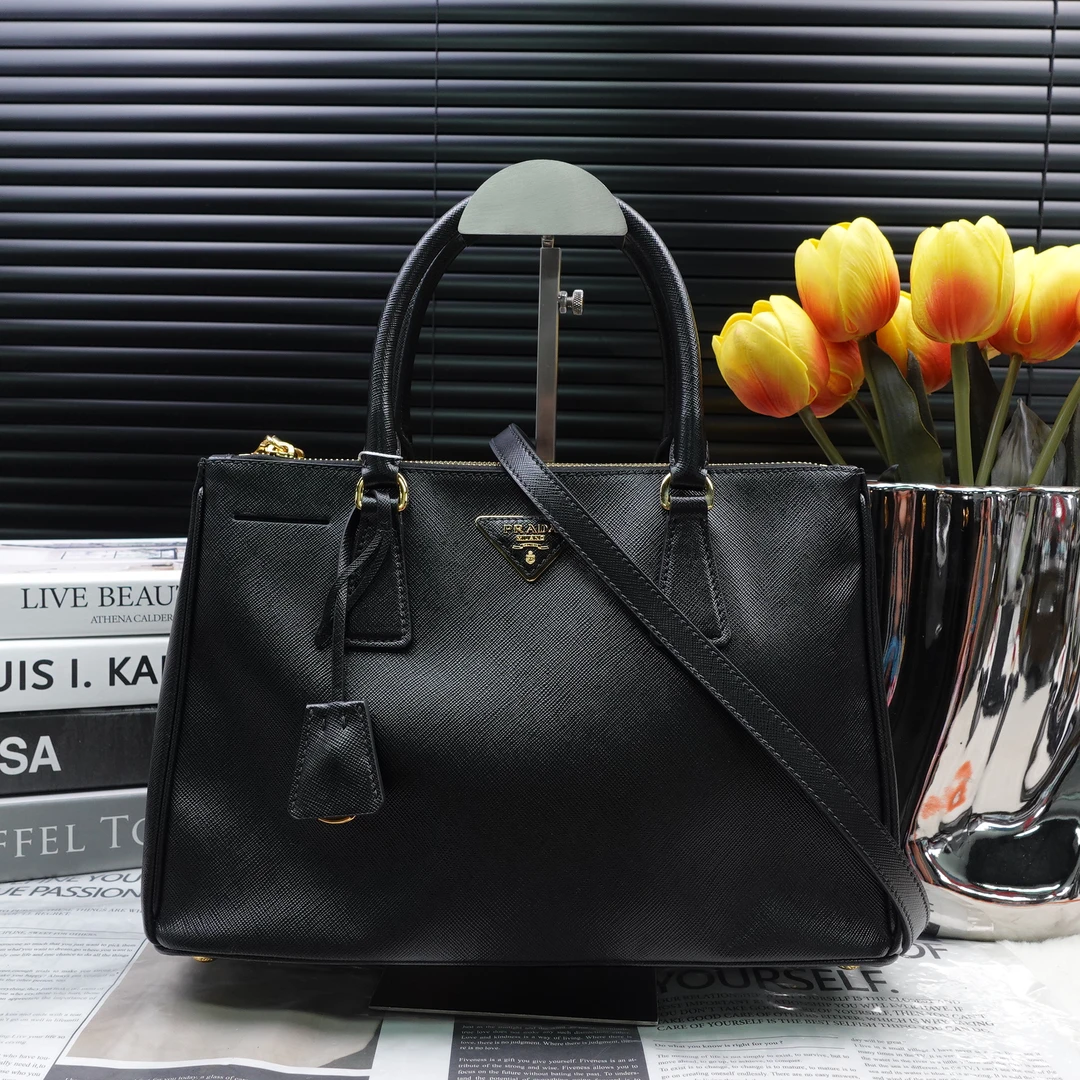 95新 Prada/普拉达 单肩包/T10286421