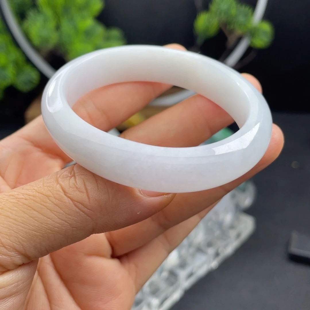 未镶嵌不退不换定制翡翠