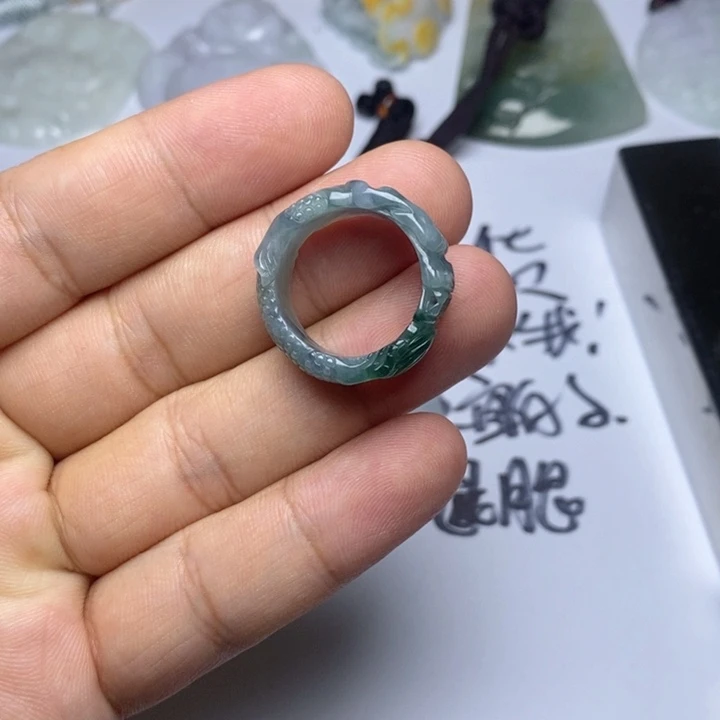 颈饰未镶嵌翡翠奶****天翡翠