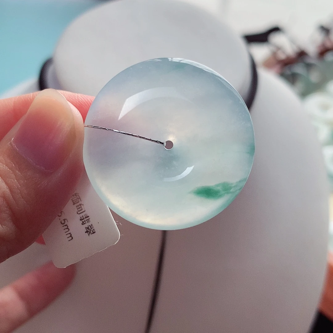 翡翠未镶嵌颈饰翡翠31，31/5.5