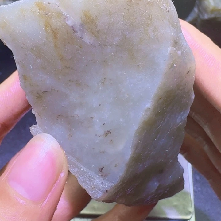 和田玉未镶嵌珠宝半成品