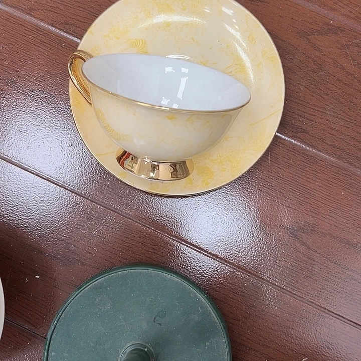 搪瓷瑕疵咖啡杯碟一套