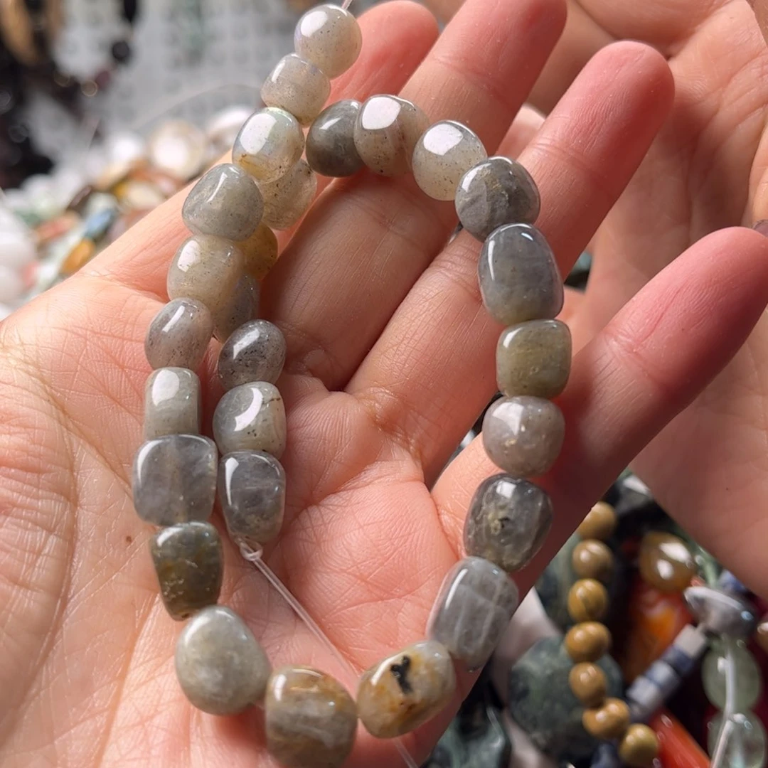 石英质玉珠宝奇石未镶嵌大半条